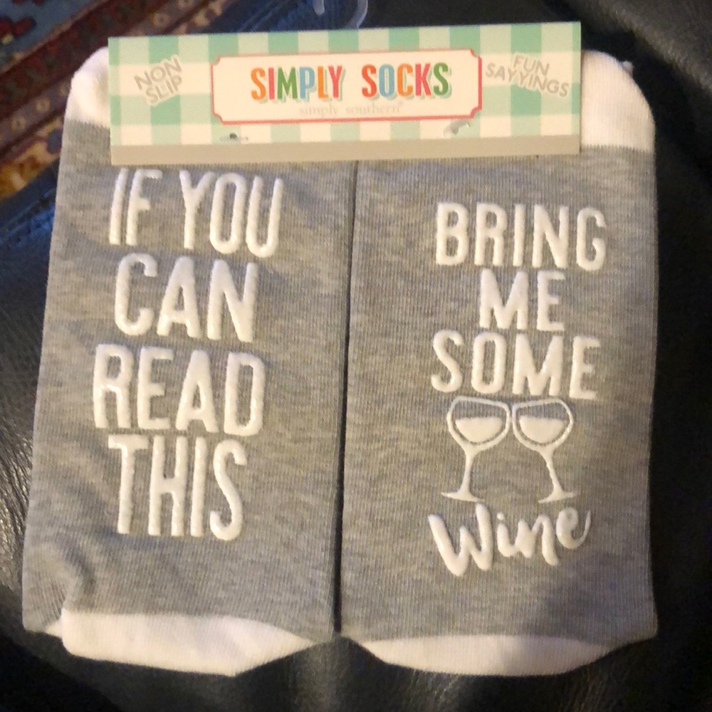 Simply Socks NWT Gray non-slip